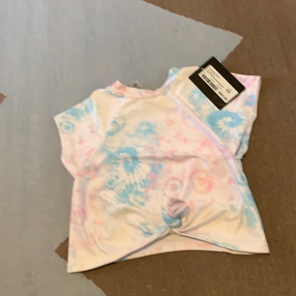 New | Swim top - Picture 2 of 5